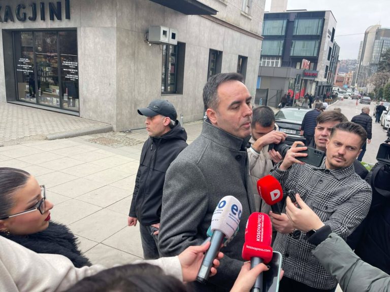 Konjufca optimist: Nesër pritet të formohet Qeveria e re