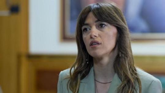 Haxhiu kujton Natën e Tmerrit në Mitrovicë: Plagë e hapur që nuk harrohet