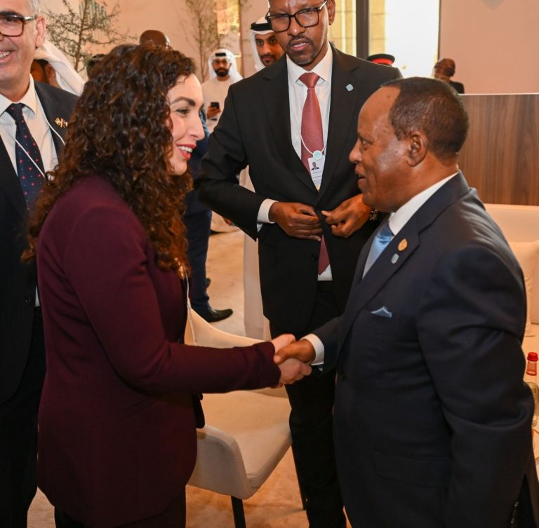 Presidentja Osmani takon Presidentin e Etiopisë gjatë Samitit Botëror të Qeverisjes