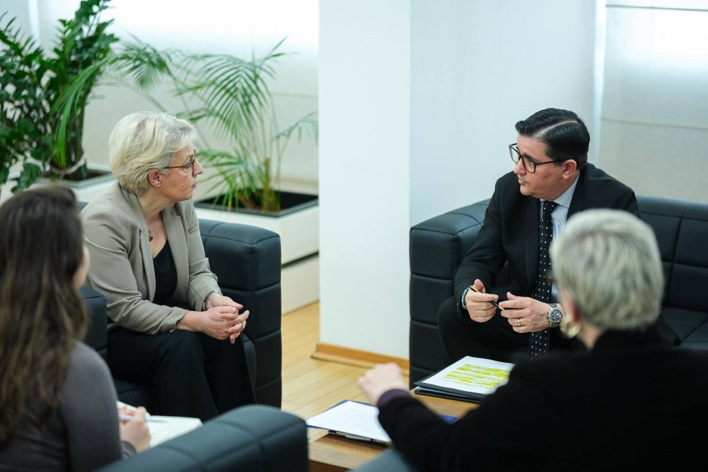 Gërvalla: Reformimi i sistemit të drejtësisë është i panegociueshëm