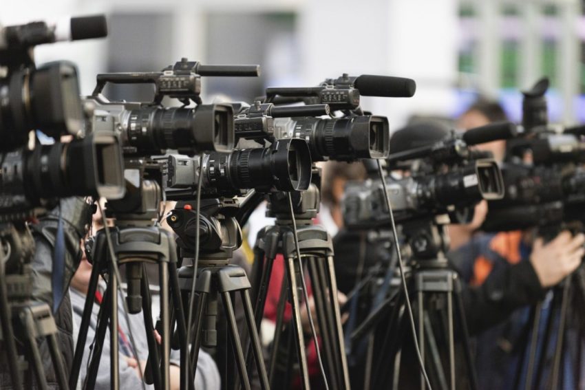 Ndalet për 48 orë një person i dyshuar për kërcënim ndaj gazetarëve në Gjilan