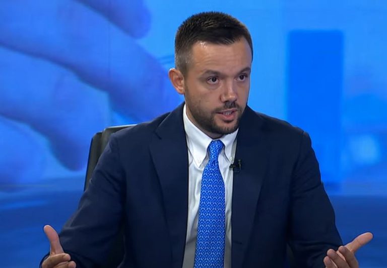 Tahiri: Kurti mund të mos propozojë më Vjosën për presidente
