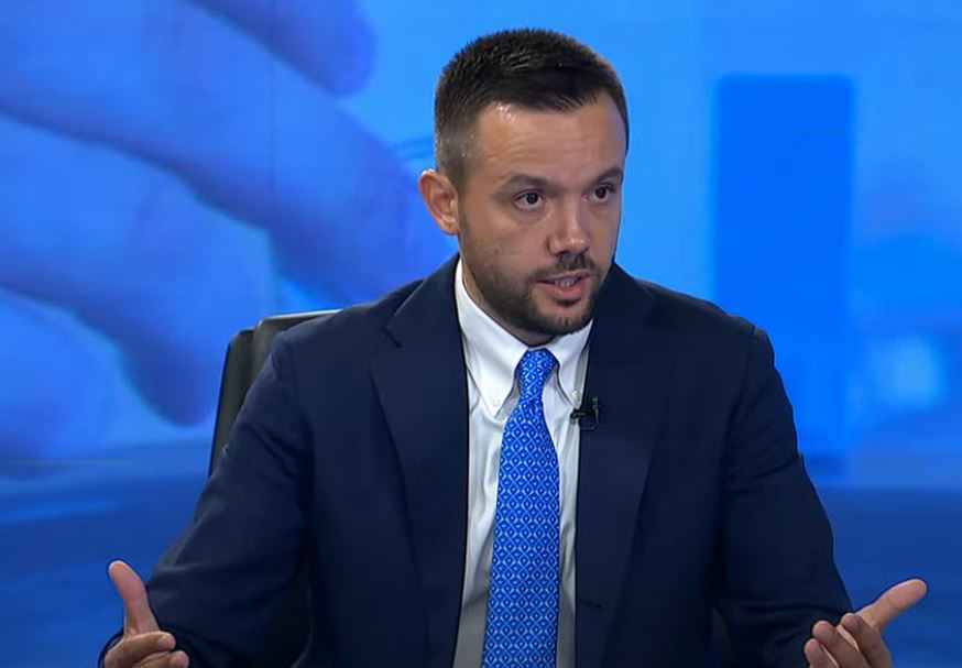 Tahiri: Kurti mund të mos propozojë më Vjosën për presidente