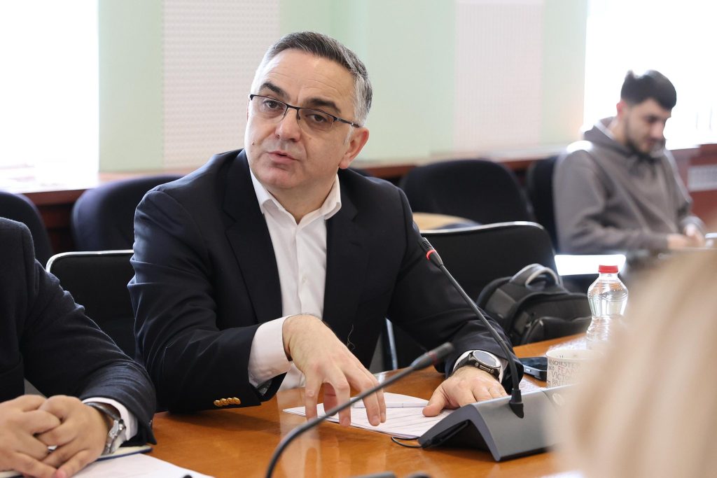 AAK pret bashkëpunim të qeverisë për amendamentet e buxhetit 2026