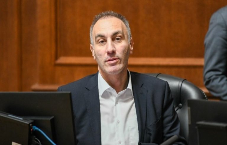 Artan Grubi vetëdorëzohet në Bllacë pas periudhës në arrati