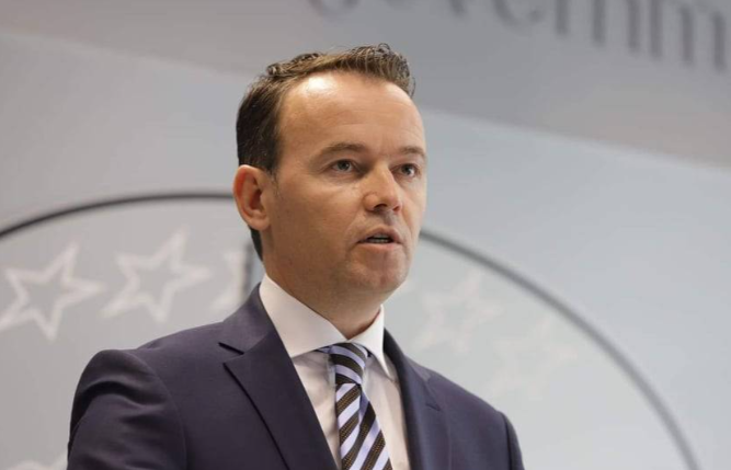 Mitrovica nis masat për trajtimin e qenve agresivë