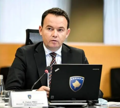 Mitrovica ofron mbështetje financiare për 350 studentë bursistë