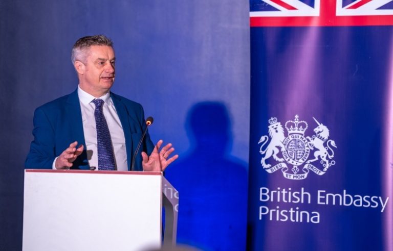 Jonathan Hargreaves: Kosova si vend tranzit për migracion të parregullt paraqet rreziqe sigurie