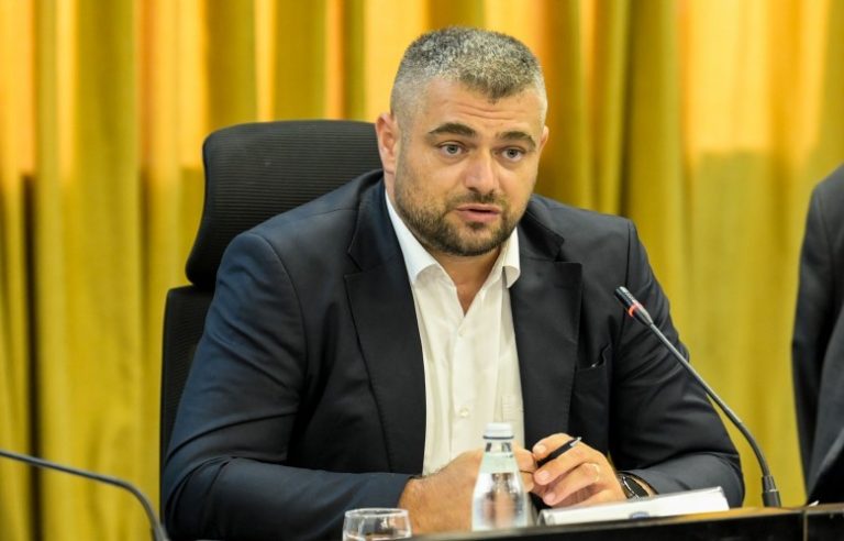 Hoti: Serbia mund të refuzojë zbatimin e Komisionit për Personat e Pagjetur