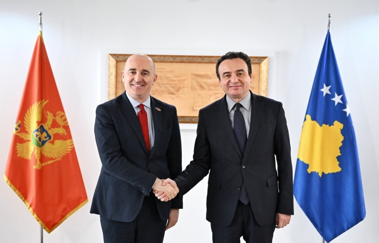 Albin Kurti takon ambasadorin e Malit të Zi, Bernard Çobaj