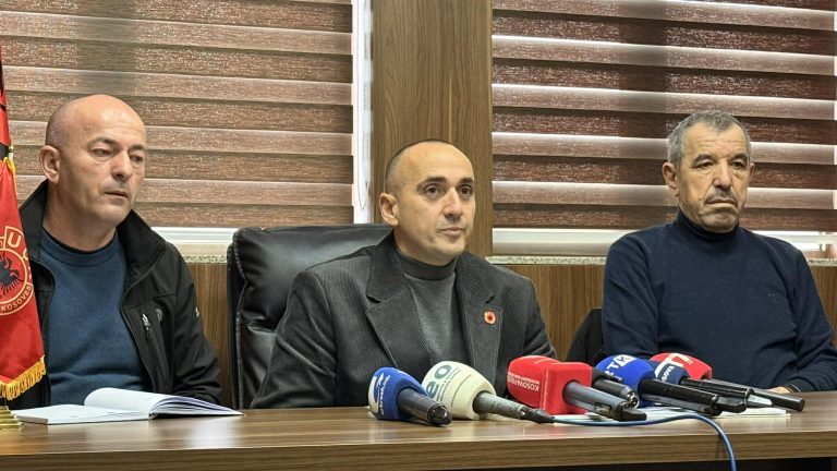 Veteranët e UÇK-së krijojnë këshill paralel për organizimin e përvjetorit të Epopesë