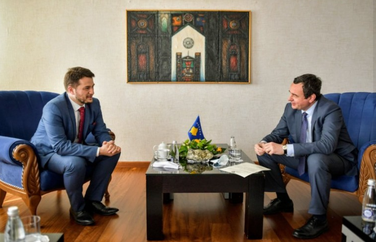 Getoar Mjeku riemërohet zëvendësministër i parë i Ekonomisë