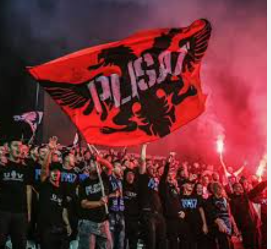 “Plisat” thirrje për protestë më 17 shkurt: Drejtësia për UÇK-në