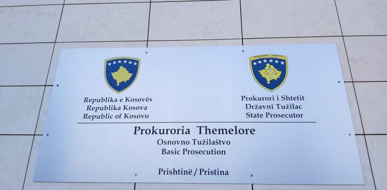 Prokuroria ndalon katër instruktorë të poligonit të Drenit për falsifikim dokumentesh