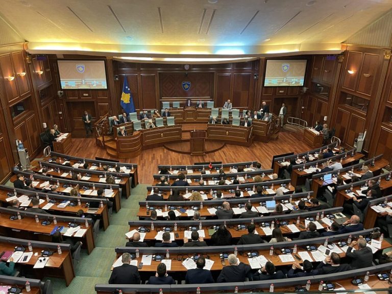 Kuvendi miraton marrëveshjen e kredisë me BE-në, mbi 629 milionë € për reforma dhe investime