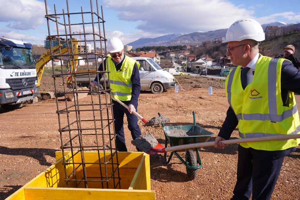 Nis ndërtimi i 50 shtëpive për familjet në nevojë në Prizren