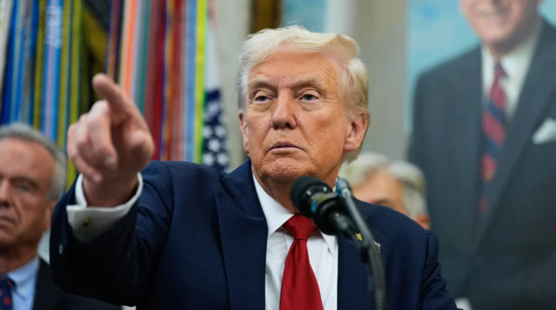 Trump konfirmon negociata serioze me Iranin ndërsa tensionet ushtarake rriten në Gjirin Persik