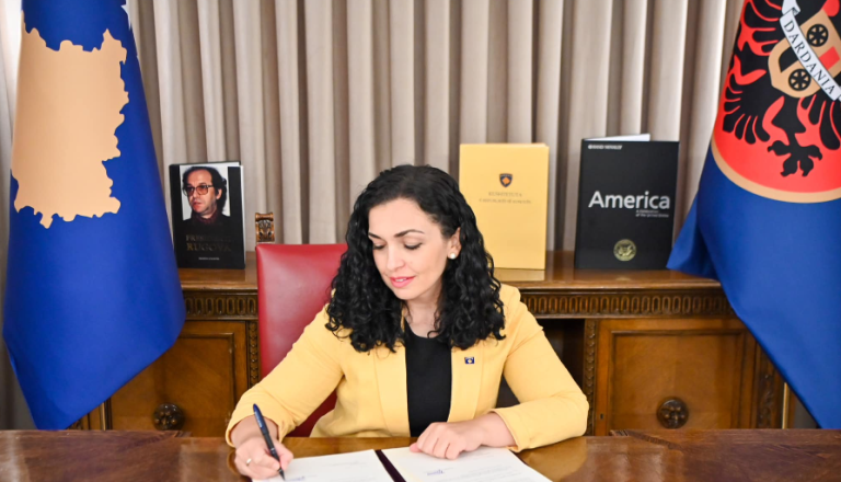 Vjosa Osmani dekreton Ligjin për ndarjet buxhetore 2026