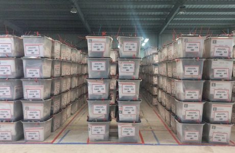 Policia interviston të dyshuarit për manipulim votash në Viti