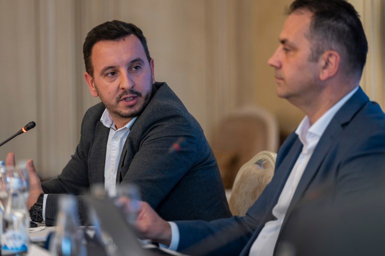 Vullnet Bugaqku: Gjykata Kushtetuese sqaroi procedurën për zgjedhjen e nënkryetarit nga komunitetet jo-shumicë