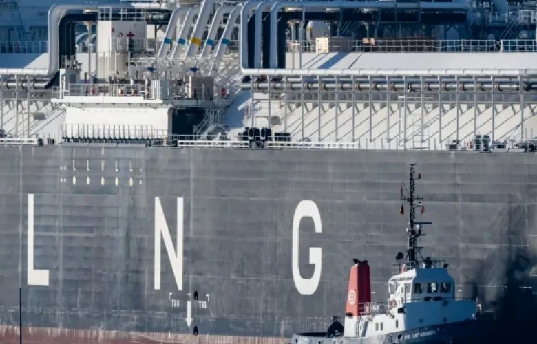 Zvicra ndalon importet e gazit rus për t’i dhënë fund financimit të luftës