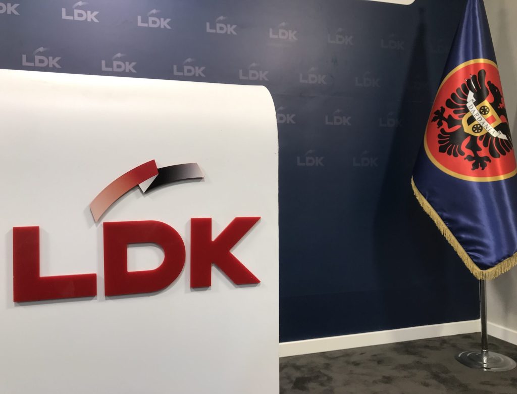 LDK: Ekspozita e Shkëlzen Gashit skandaloze, kërkohet përgjegjësi publike