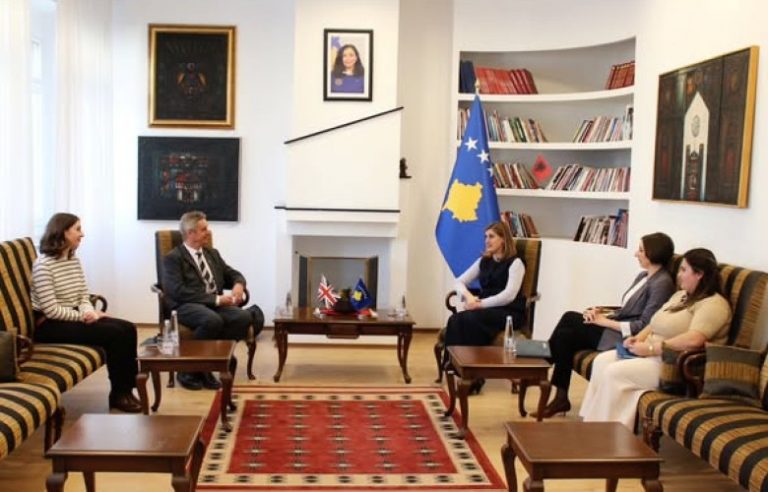 Bogujevci diskuton bashkëpunimin kulturor me Luksemburgun