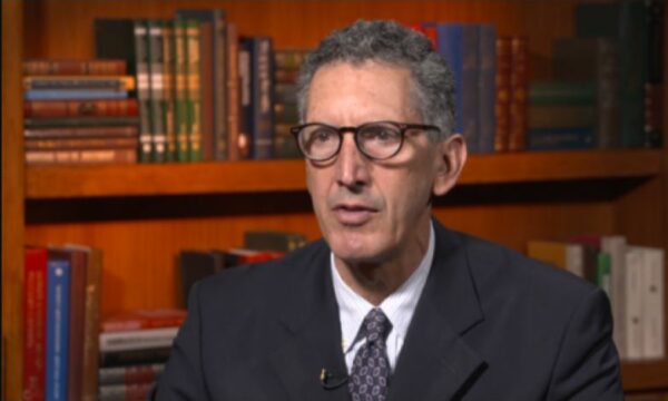 Kriza Politike në Kosovë, Eksperti Amerikan Edward P. Joseph e Përshkruan si “Katastrofë”