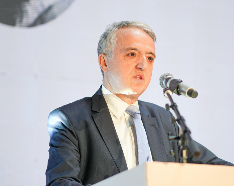 Hamiti kritikon VV-në: Nuk e çmuan NATO-n dhe pavarësinë, por qeverisin prej 2021