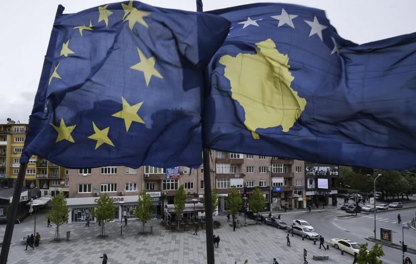 Bedri Hamza: Heqja e masave të BE-së ndaj Kosovës, vendim i vonuar por i mirëpritur