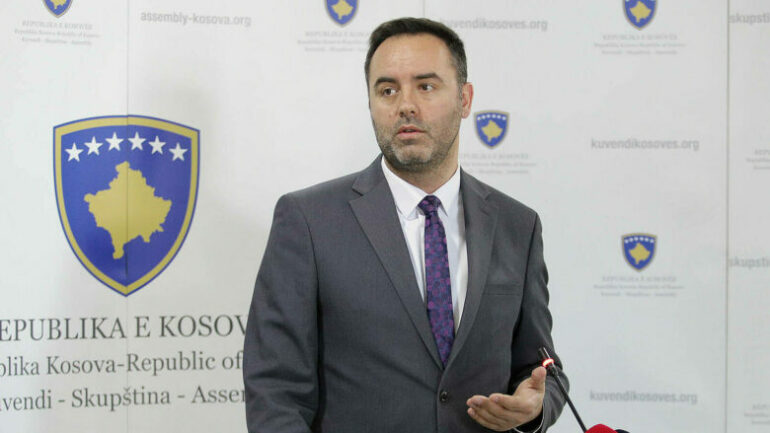 Konjufca reagon për tragjedinë në Vjenë: Humbje e madhe për Kosovën dhe diasporën