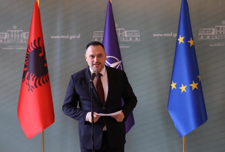 Ministri Nufi: Siguria e Kosovës dhe e shqiptarëve e garantuar nga NATO dhe KFOR