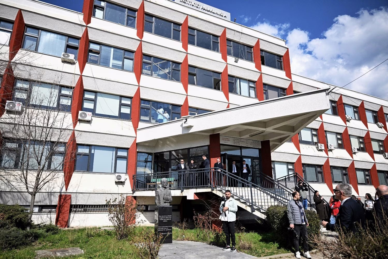 Rinovohen hapësirat e Institutit të Anatomisë Patologjike, rriten kapacitetet diagnostikuese