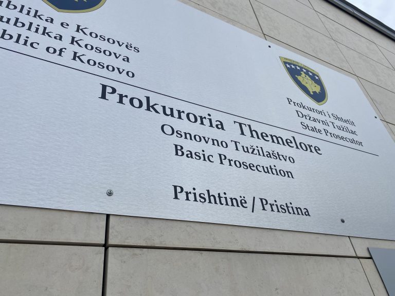 Ndalohet një i dyshuar në Prishtinë për vjedhje ari në vlerë rreth 1 milion euro