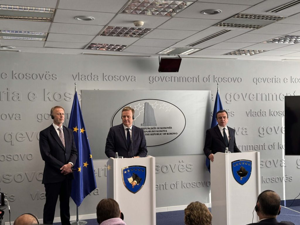 Kurti: Nga 15 marsi nis zbatimi i plotë i Ligjit për të Huajt dhe Ligjit për Veturat