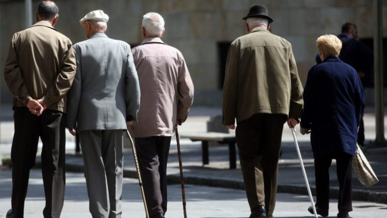 Hiqet kufizimi për njohjen e kualifikimeve në pensionet kontribut-paguese
