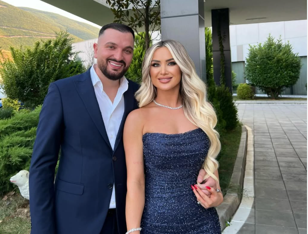 Ëngjëllusha feston ditëlindjen, urimin e ëmbël e merr nga bashkëshorti ❤️