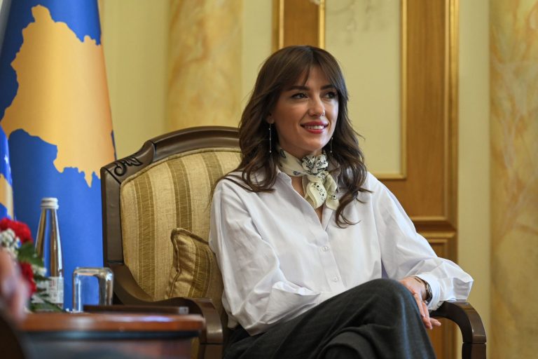 Haxhiu për heqjen e fusnotës: Hap i rëndësishëm për afirmimin e Kosovës