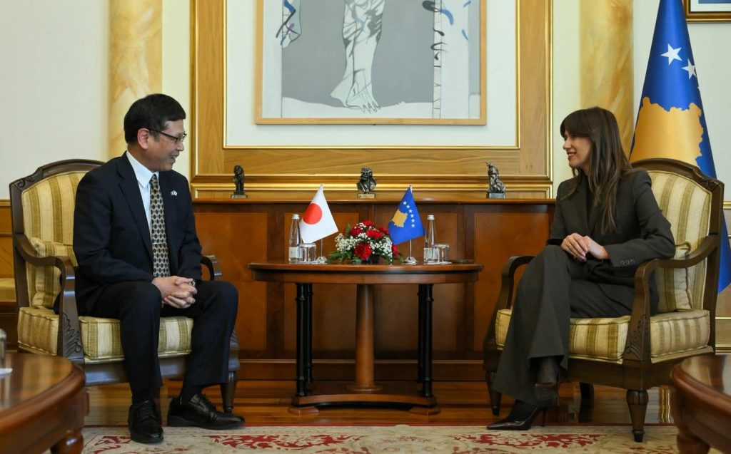 Kryetarja Albulena Haxhiu priti të Ngarkuarin me Punë të Japonisë në Kosovë, Tanigaki Hiroyasu