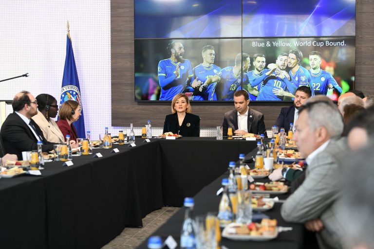 OEAK dhe Kusari-Lila diskutojnë për klimën e biznesit