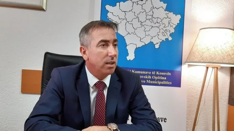 Ibrahimi: Pa rishikim të buxhetit, komunat rrezikojnë projektet kapitale