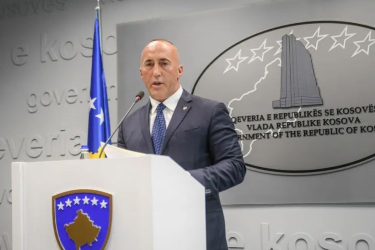 Haradinaj përkujton 45-vjetorin e demonstratës së 11 marsit në Universitetin e Prishtinës
