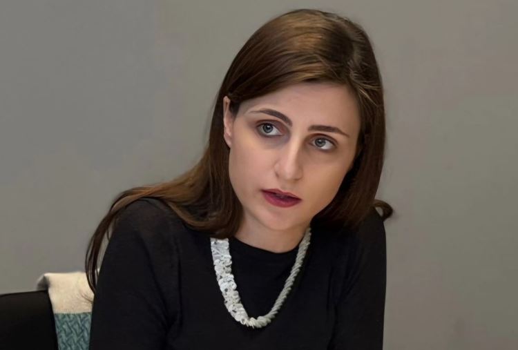 Janina Ymeri: “Zgjedhja e Presidentit po bëhet me shantazh politik”