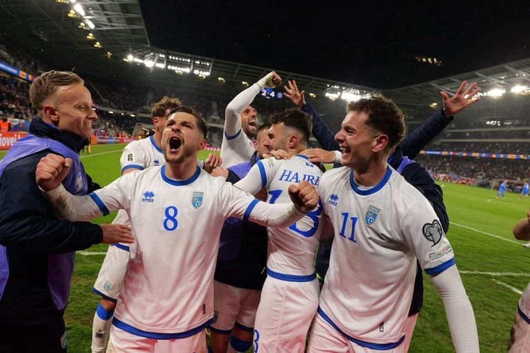 Kosova triumfon ndaj Sllovakisë, Ambasada Amerikane përgëzon “Dardanët”