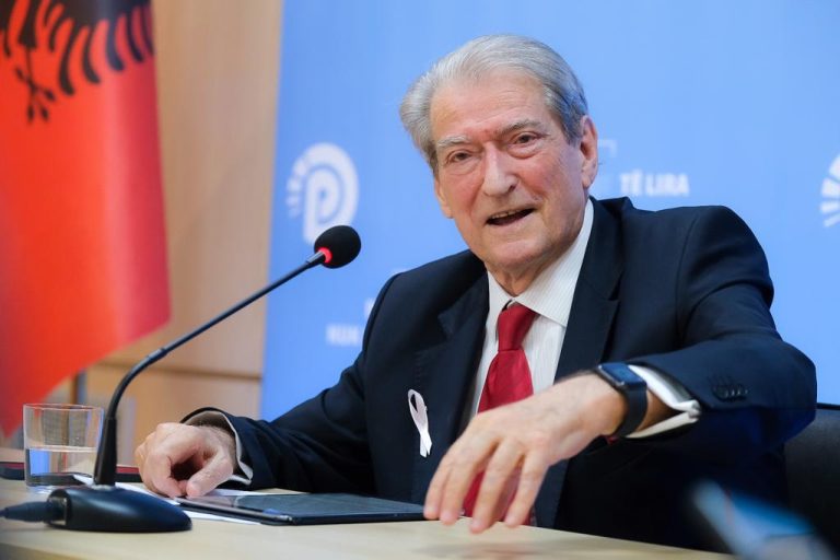 Berisha akuzon Ramën për mbrojtjen e Ballukut dhe kritikon projektin e Portit të Durrësit