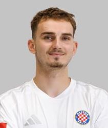 Adrion Pajaziti pezullohet tre ndeshje pas incidentit me gjyqtarët