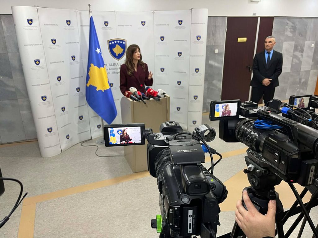 Haxhiu: Për zgjedhjen e presidentit nevojitet dialog, jo përplasje