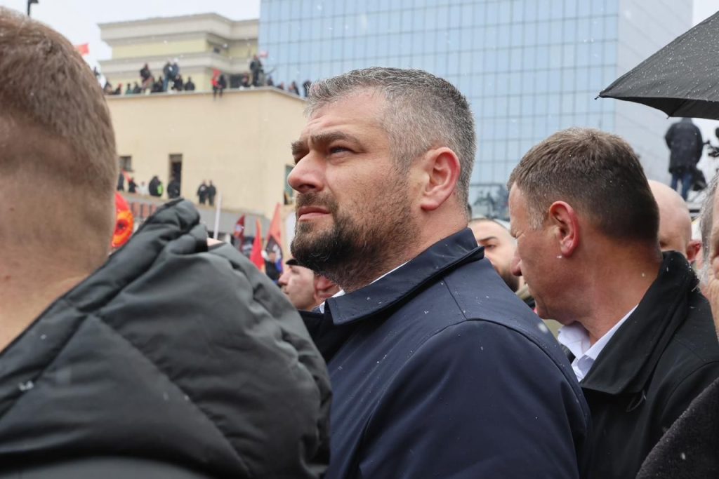 Hoti: Pashë tentim për shantazh politik ndaj Kurtit për çështjen e presidentit