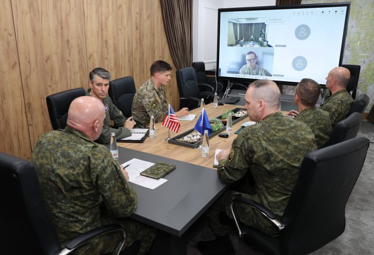Komandanti i FSK-së zhvilloi video konferencë për koordinimin e dislokimit në Gazë