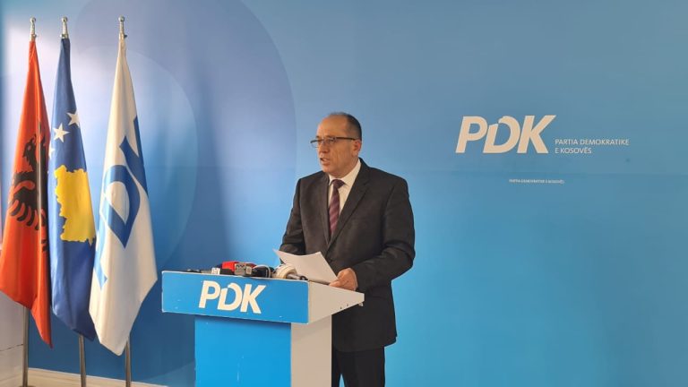 Deputeti Ferat Shala kritikon marrëdhënien mes Osmanit dhe Kurtit
